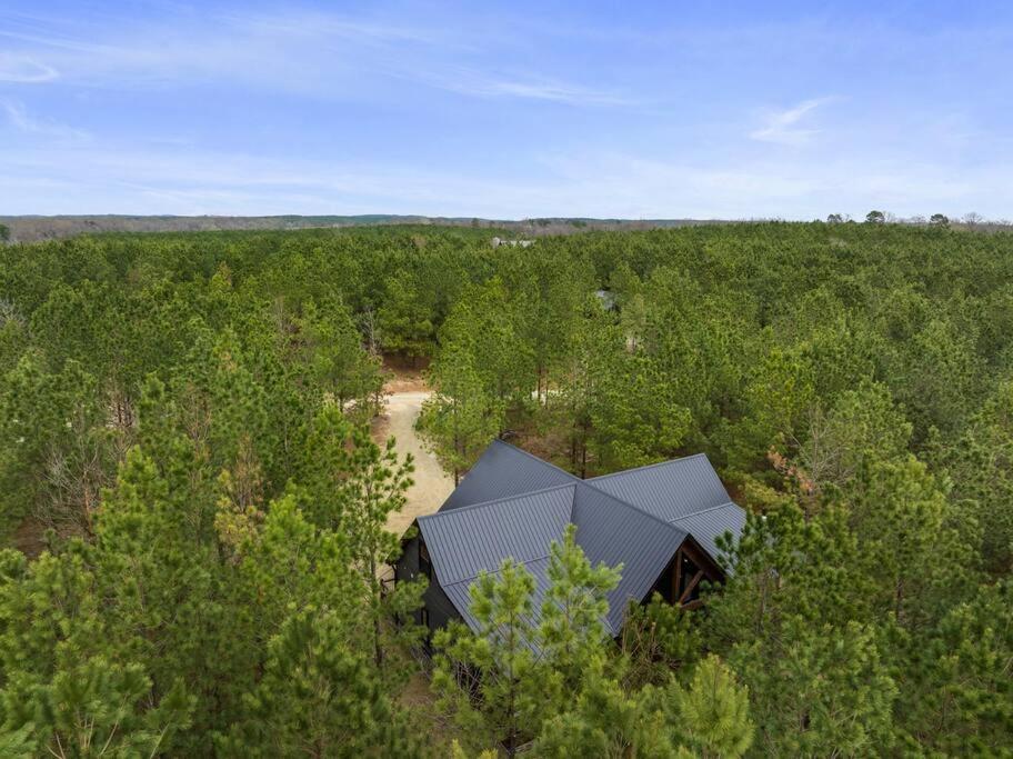 Lone Pine Lodge. Brand New! 2 Bedroom Luxury Cabin. بروكن بو المظهر الخارجي الصورة